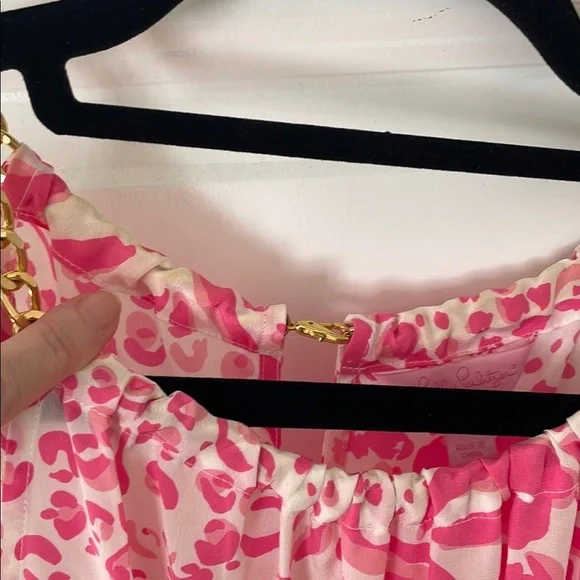 Lilly Pulitzer Riviera Pink and White Sleeveless tank with Chain neck detail - Picture 6 of 12